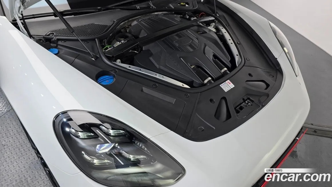 Porsche Panamera 2023 из KR, фото 8
