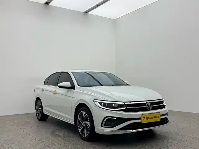 Volkswagen Bora 2023 из CN, фото 10