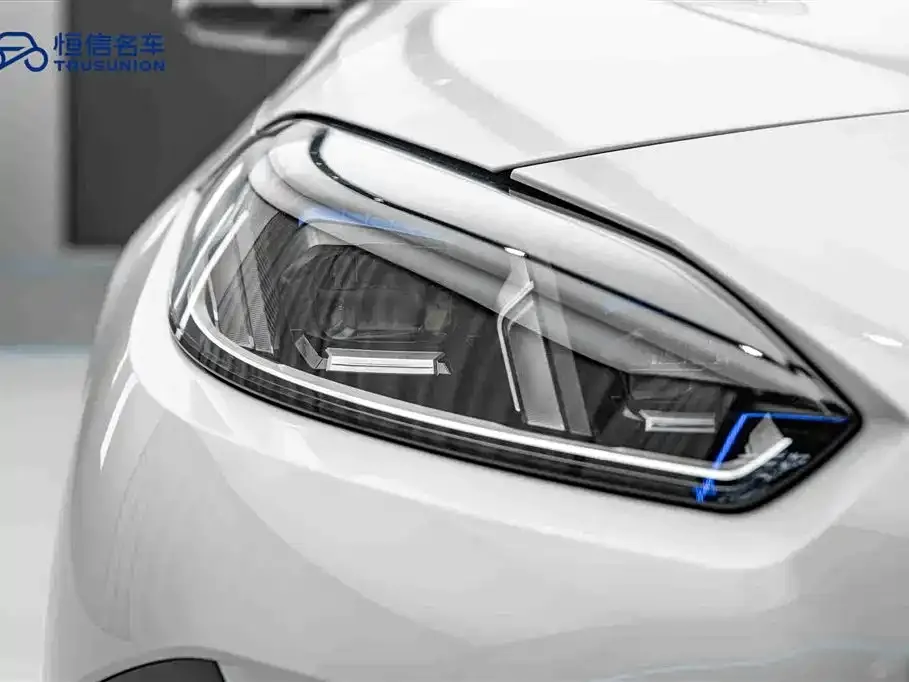 BMW 2 Series 2025 из CN, фото 5