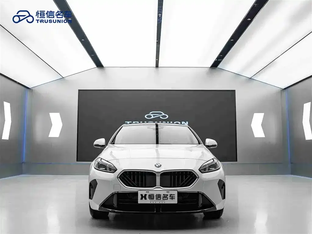 BMW 2 Series 2025 из CN, фото 2