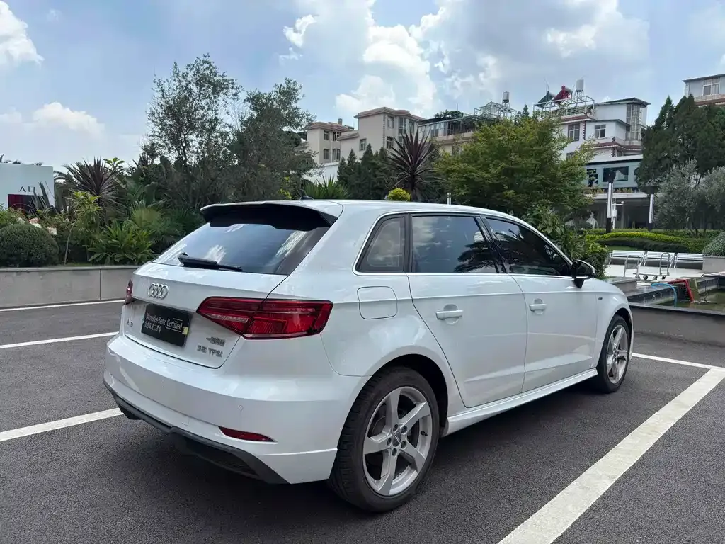 Audi A3 2021 из CN, фото 8