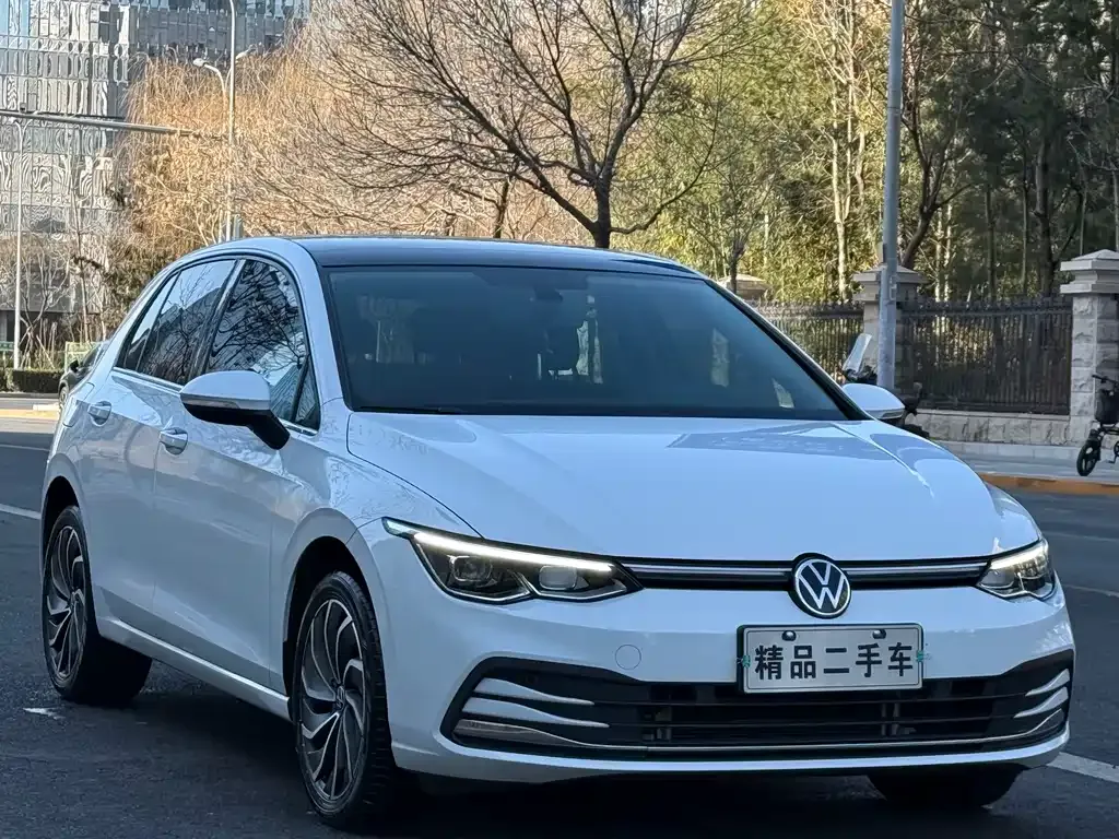 Volkswagen Golf 2022 из CN, фото 4