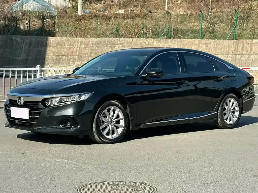 Honda Accord 2023 из CN, фото 1