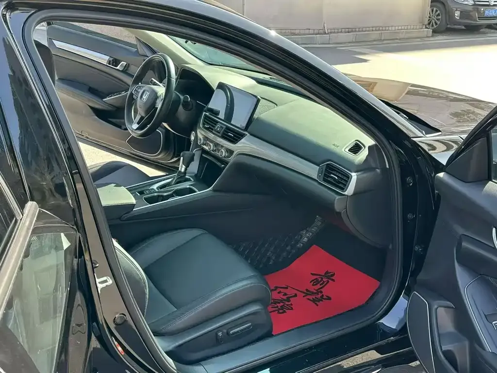 Honda Accord 2023 из CN, фото 5