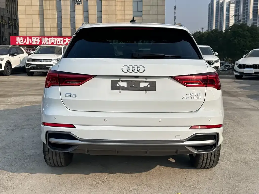 Audi Q3 2022 из CN, фото 7