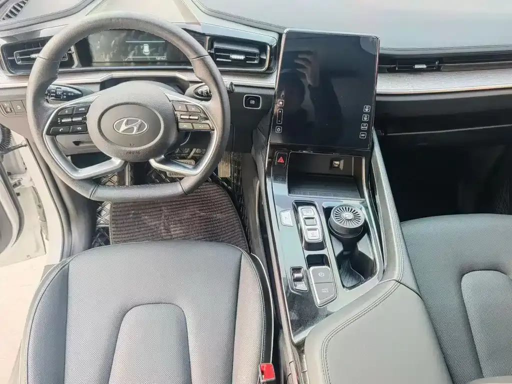 Hyundai Custo 2024 из CN, фото 4