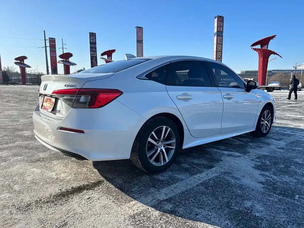 Honda Civic — фото 4