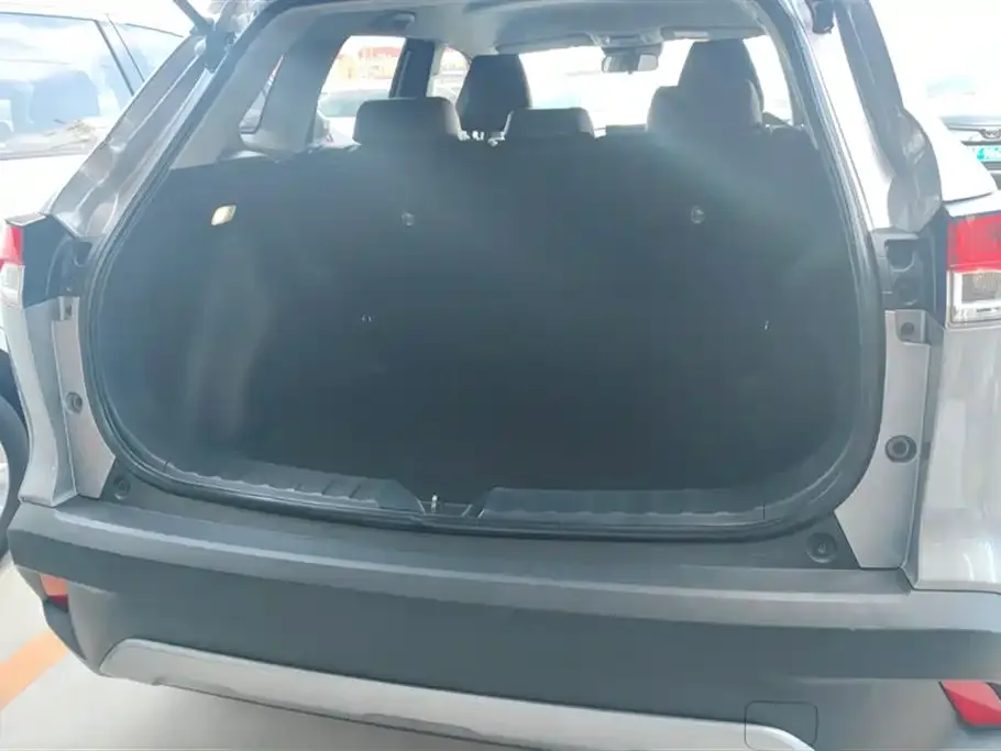 Toyota Corolla Cross — фото 7