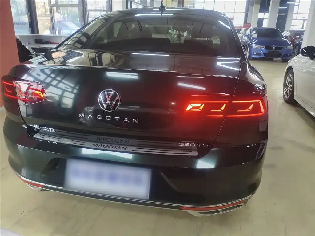 Volkswagen Magotan 2022 из CN, фото 8