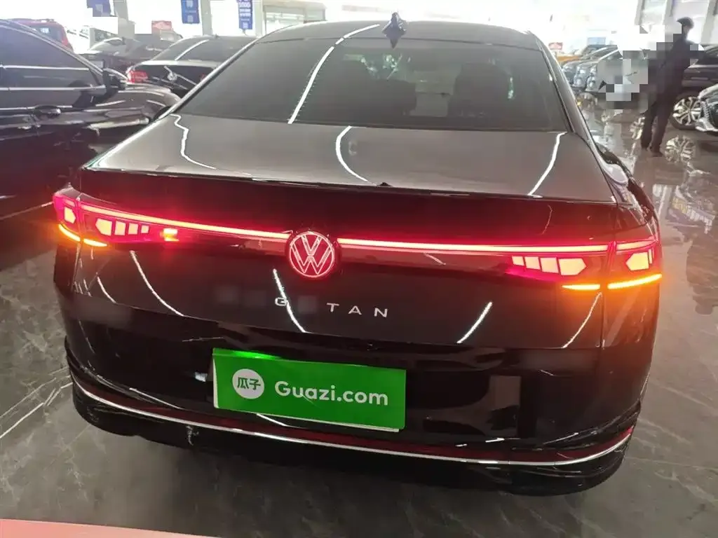Volkswagen Magotan 2025 из CN, фото 4