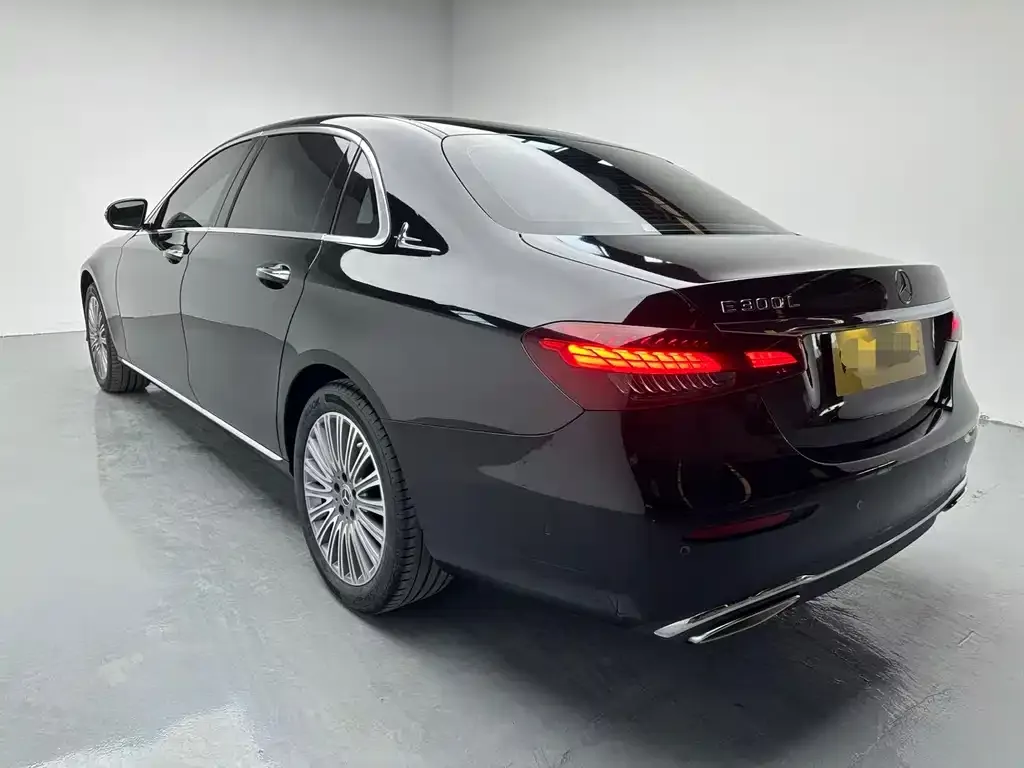 Mercedes-Benz E-Class 2022 из CN, фото 5