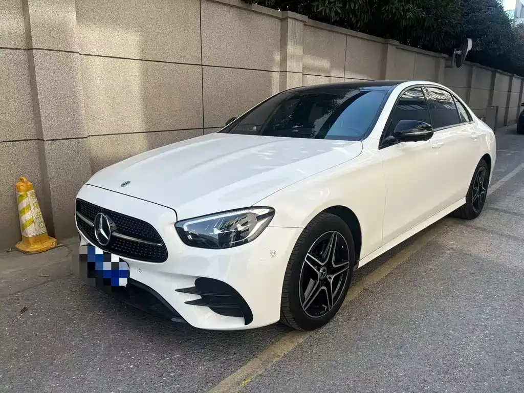 Mercedes-Benz E-Class (Import) 2023 из CN, фото 1