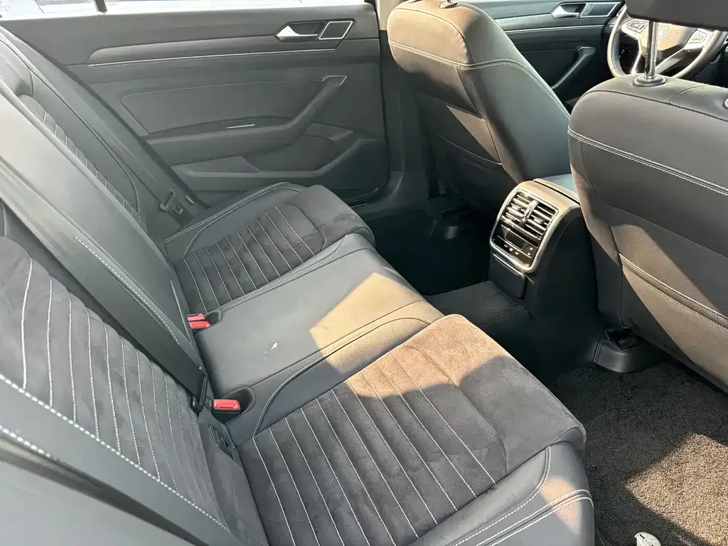 Volkswagen Magotan 2021 из CN, фото 9