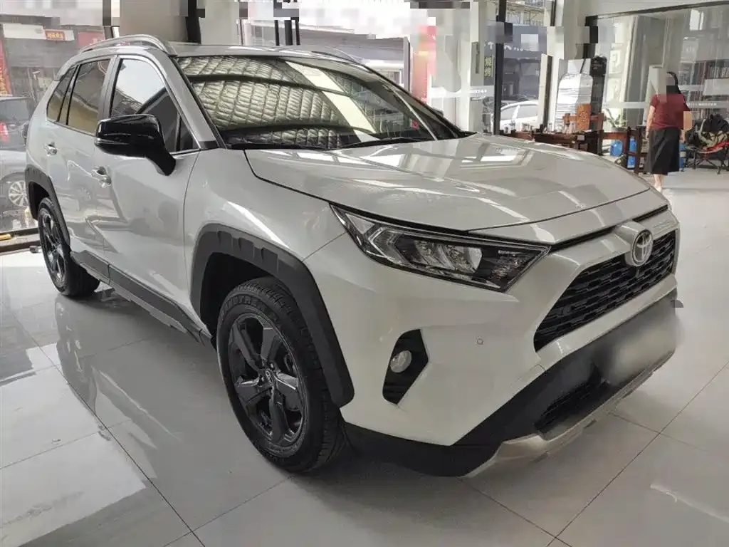 Toyota RAV4 2023 из CN, фото 9