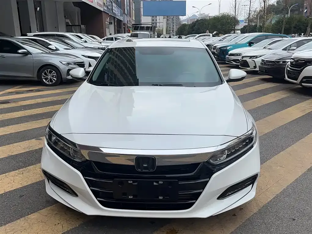 Honda Accord 2021 из CN, фото 3