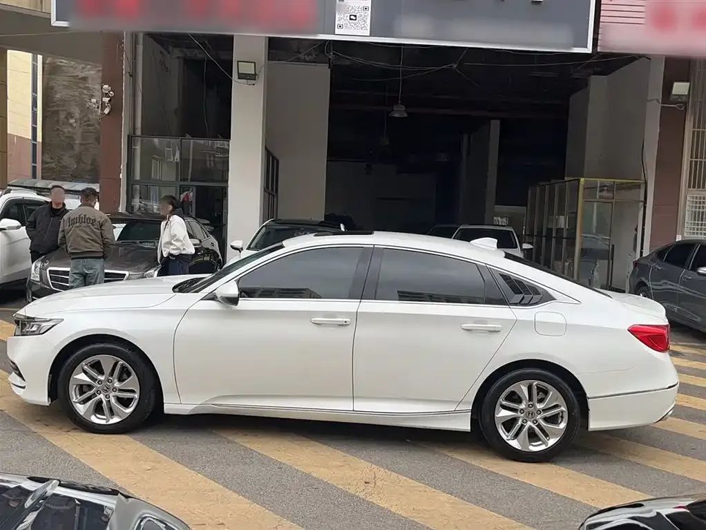Honda Accord 2021 из CN, фото 7