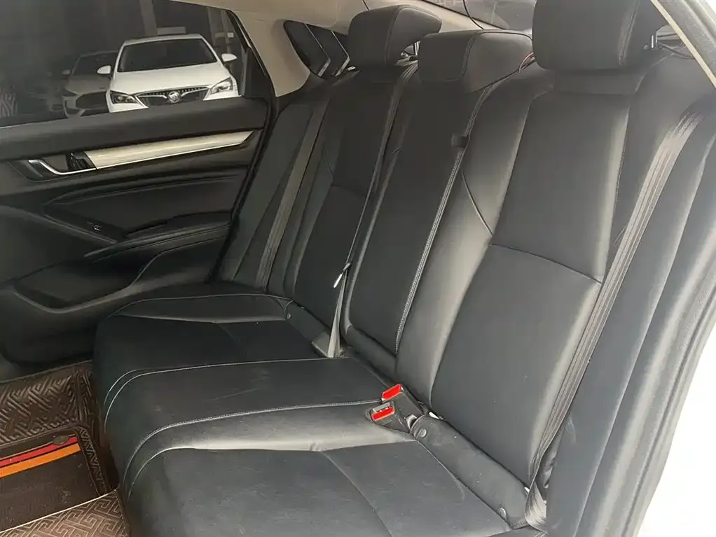 Honda Accord 2021 из CN, фото 8