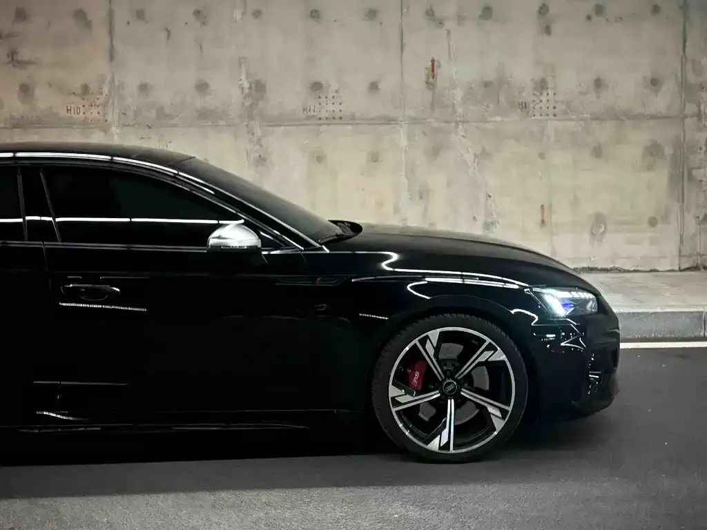 Audi RS 5 2021 из CN, фото 4