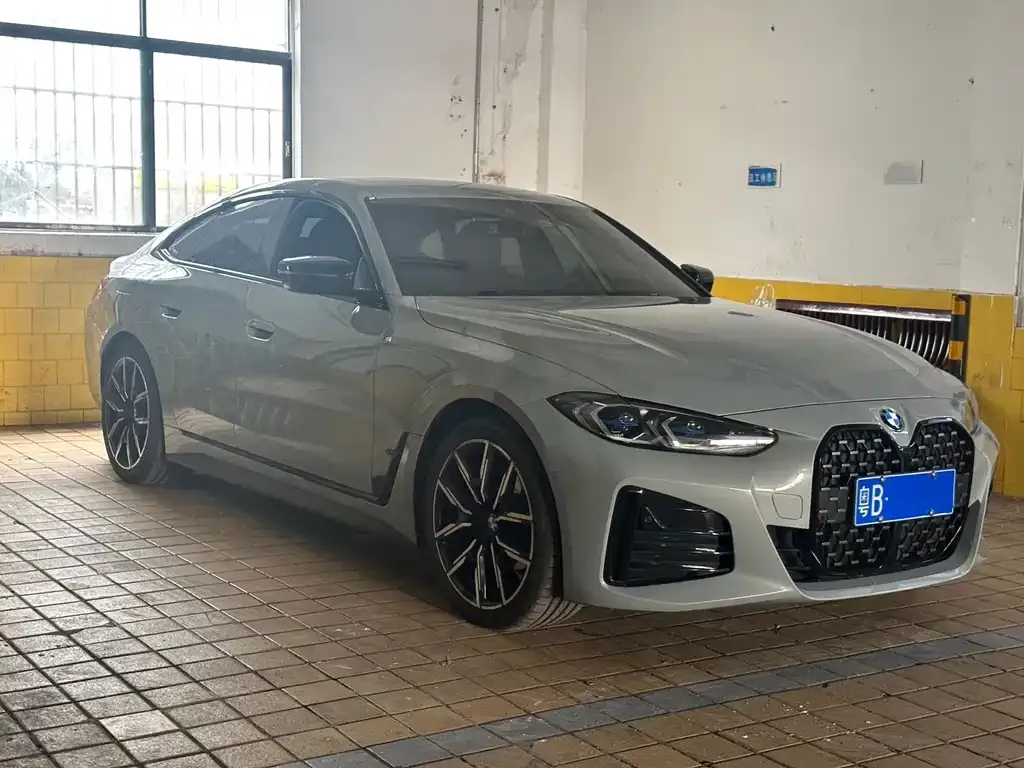 BMW 4 Series 2023 из CN, фото 3