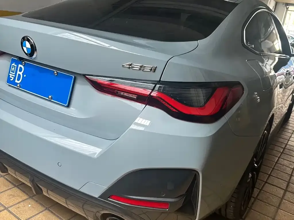 BMW 4 Series 2023 из CN, фото 8