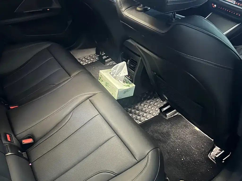 BMW 4 Series 2023 из CN, фото 5