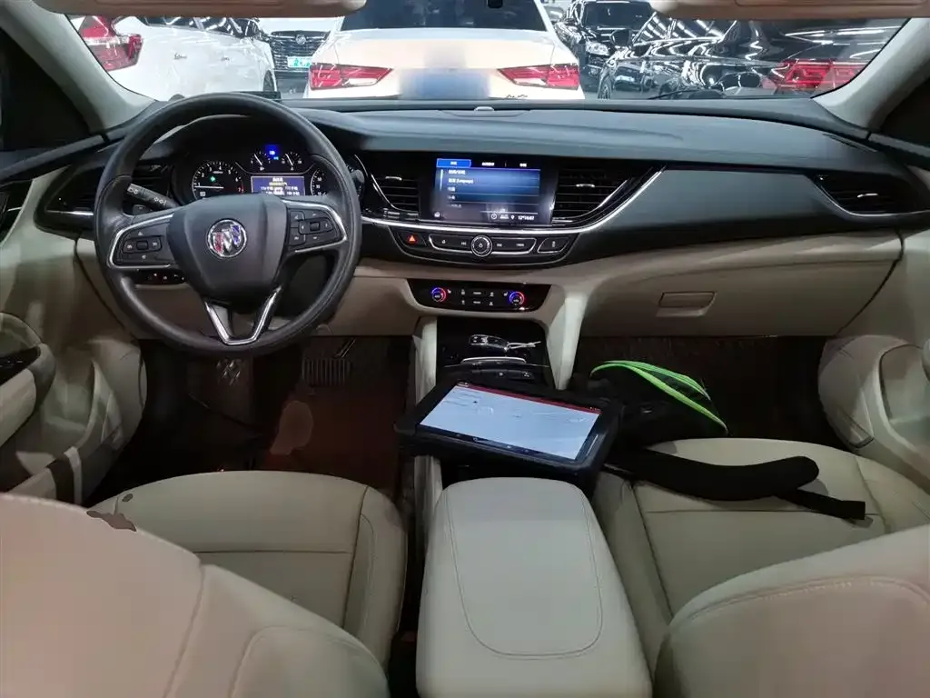 Buick Regal — фото 4