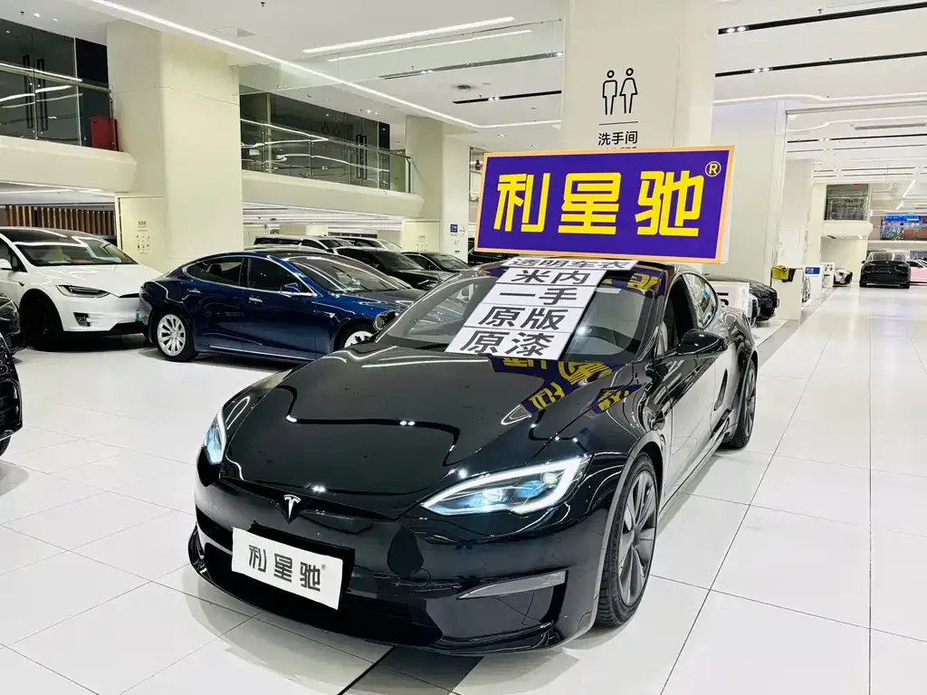 Tesla Model S — фото 3