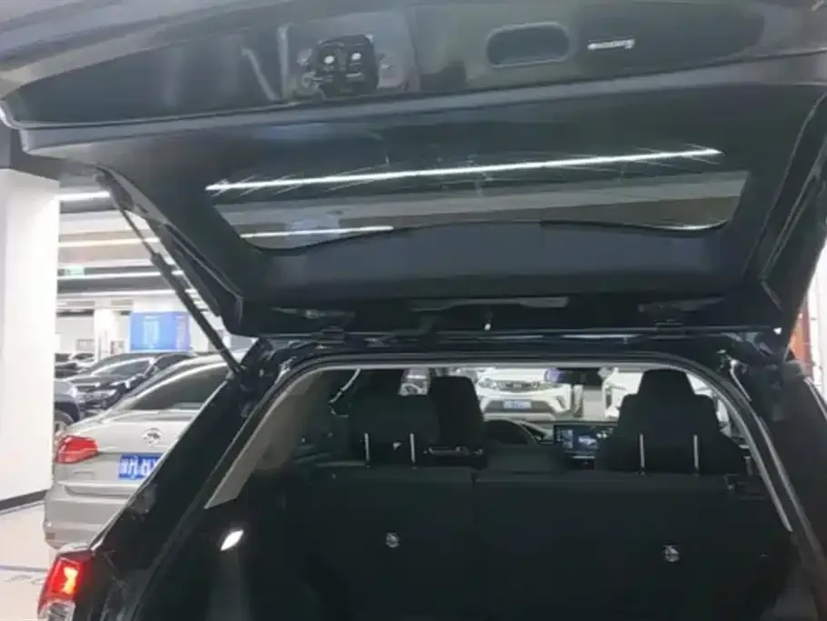 Toyota Frontlander 2024 из CN, фото 4