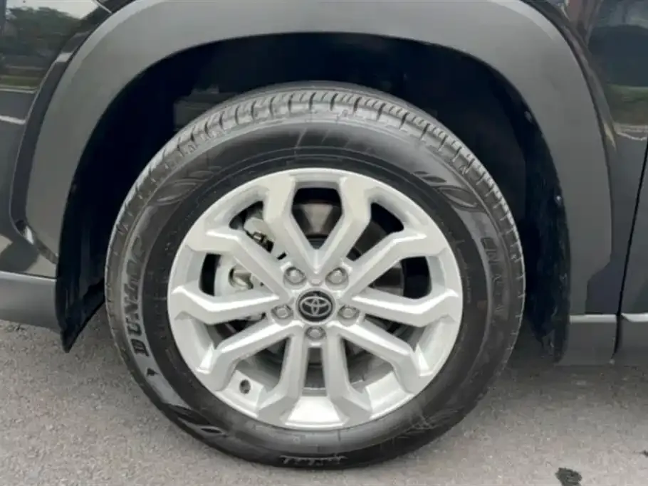 Toyota Frontlander 2024 из CN, фото 6