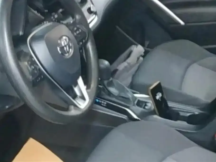 Toyota Frontlander 2024 из CN, фото 8