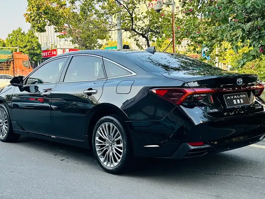 Toyota Avalon 2021 из CN, фото 6