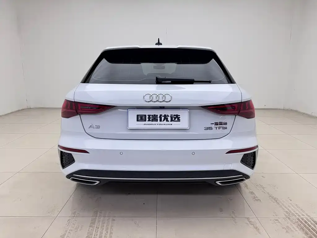 Audi A3 2023 из CN, фото 5