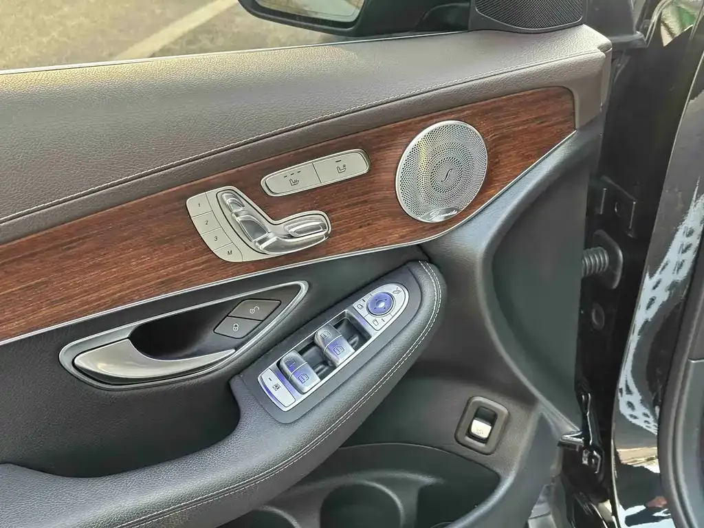 Mercedes-Benz GLC 2021 из CN, фото 7