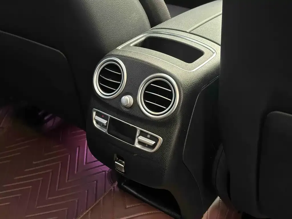 Mercedes-Benz GLC 2021 из CN, фото 2