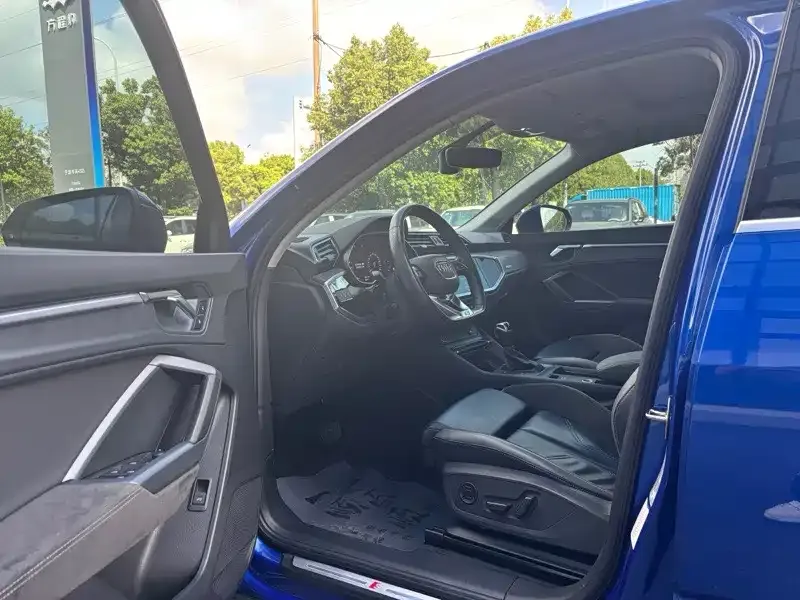 Audi Q3 Sportback 2021 из CN, фото 5