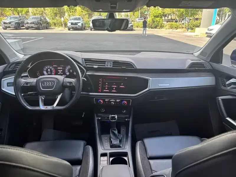 Audi Q3 Sportback 2021 из CN, фото 6
