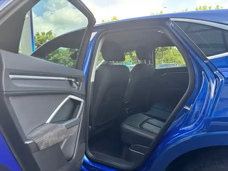 Audi Q3 Sportback 2021 из CN, фото 7