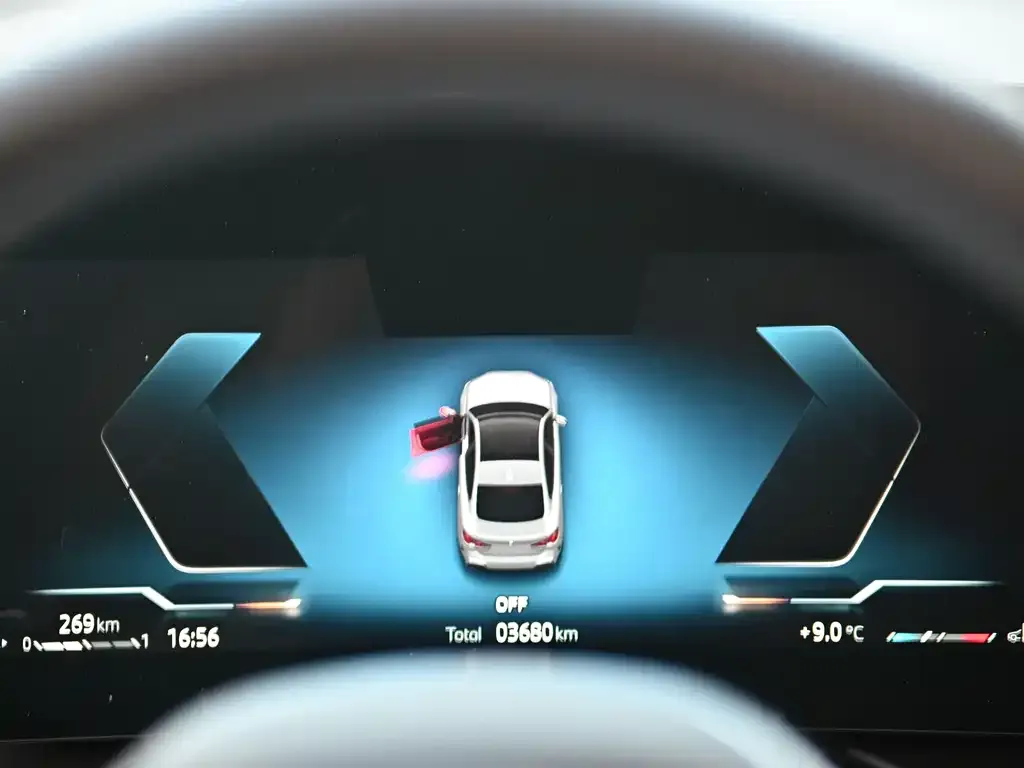 BMW 2 Series 2025 из CN, фото 4