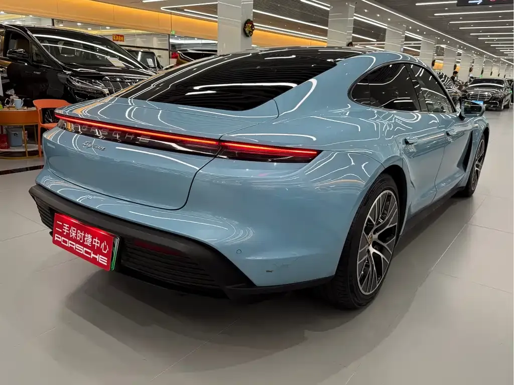 Porsche Taycan 2021 из CN, фото 3