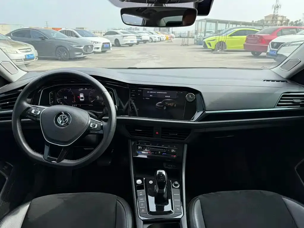 Volkswagen Sagitar 2022 из CN, фото 2