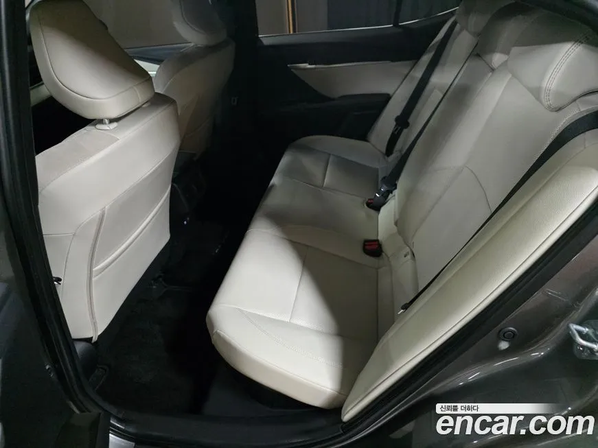 Toyota Camry 2025 из KR, фото 6