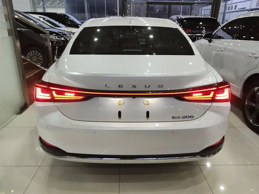 Lexus ES 2026 из CN, фото 6