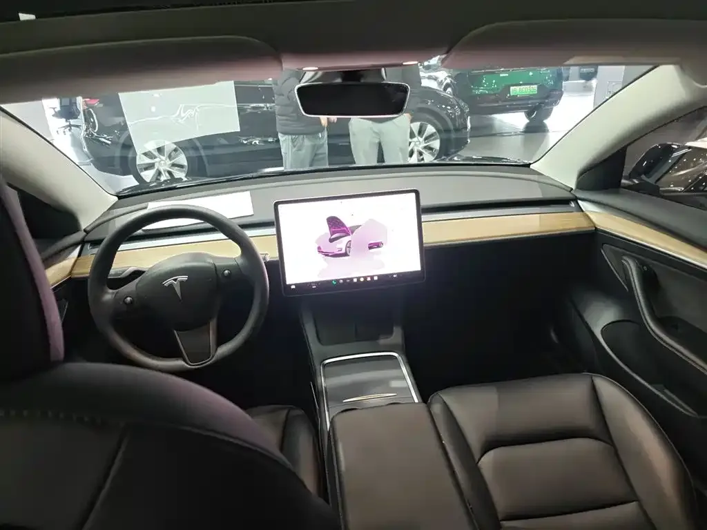 Tesla Model 3 2023 из CN, фото 2