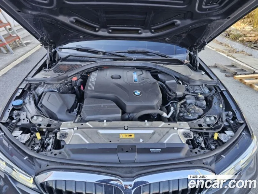 BMW 3-Series 2022 из KR, фото 5