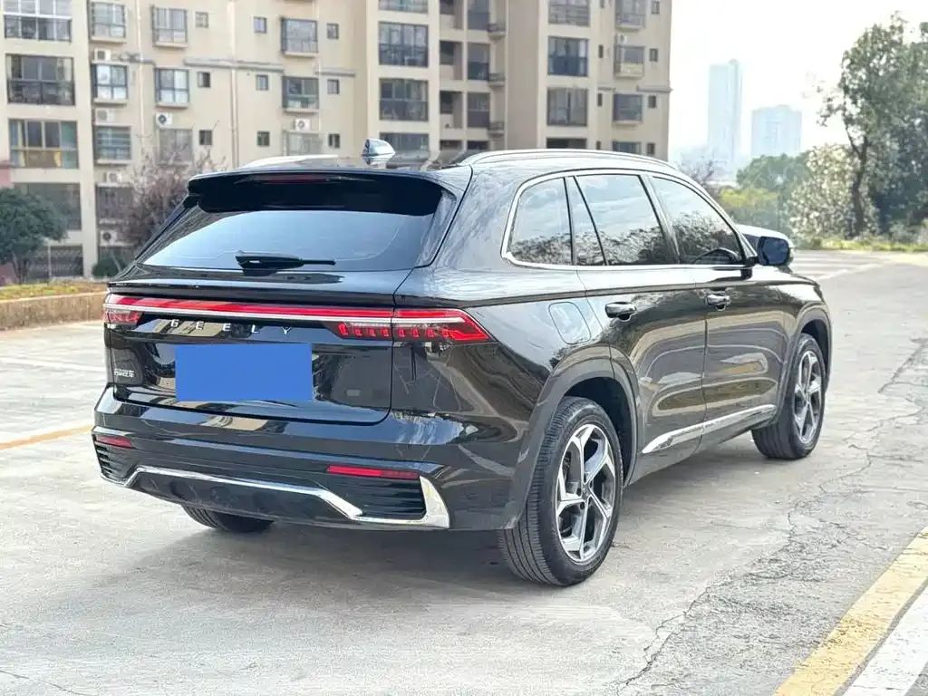 Geely Xingyue L — фото 4