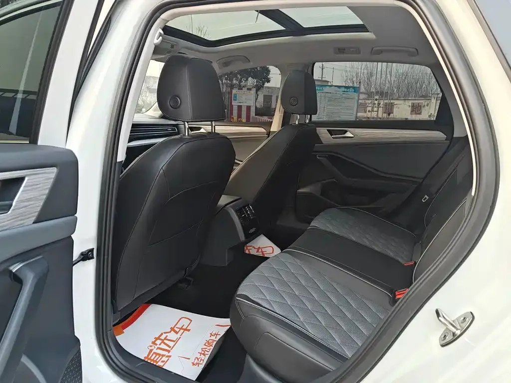 Volkswagen Sagitar 2025 из CN, фото 6