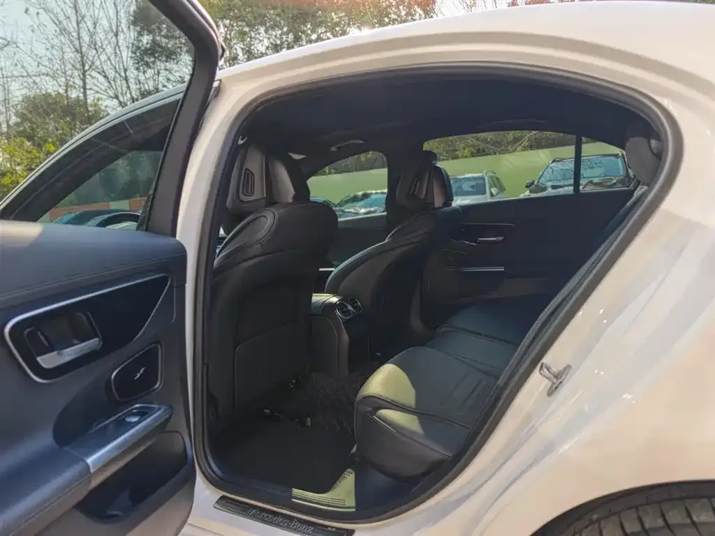 Mercedes-Benz C-Class 2023 из CN, фото 6
