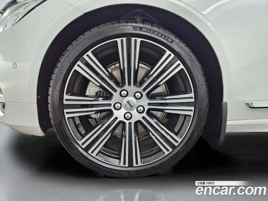 Volvo S90 — фото 2