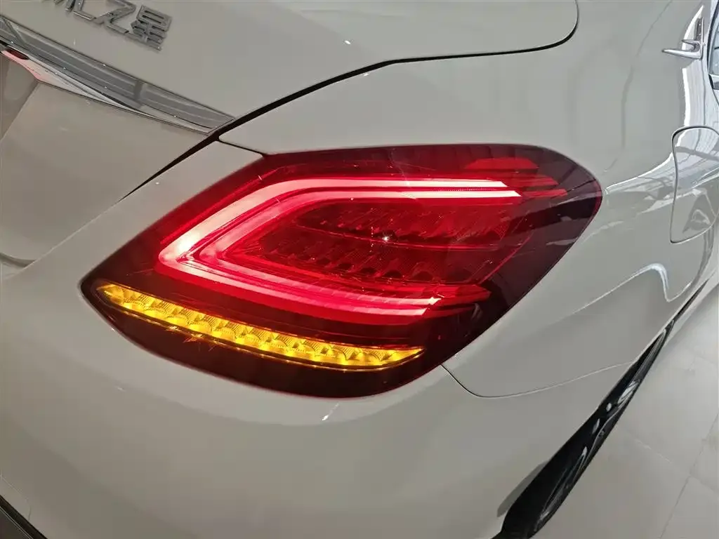 Mercedes-Benz C-Class 2022 из CN, фото 2
