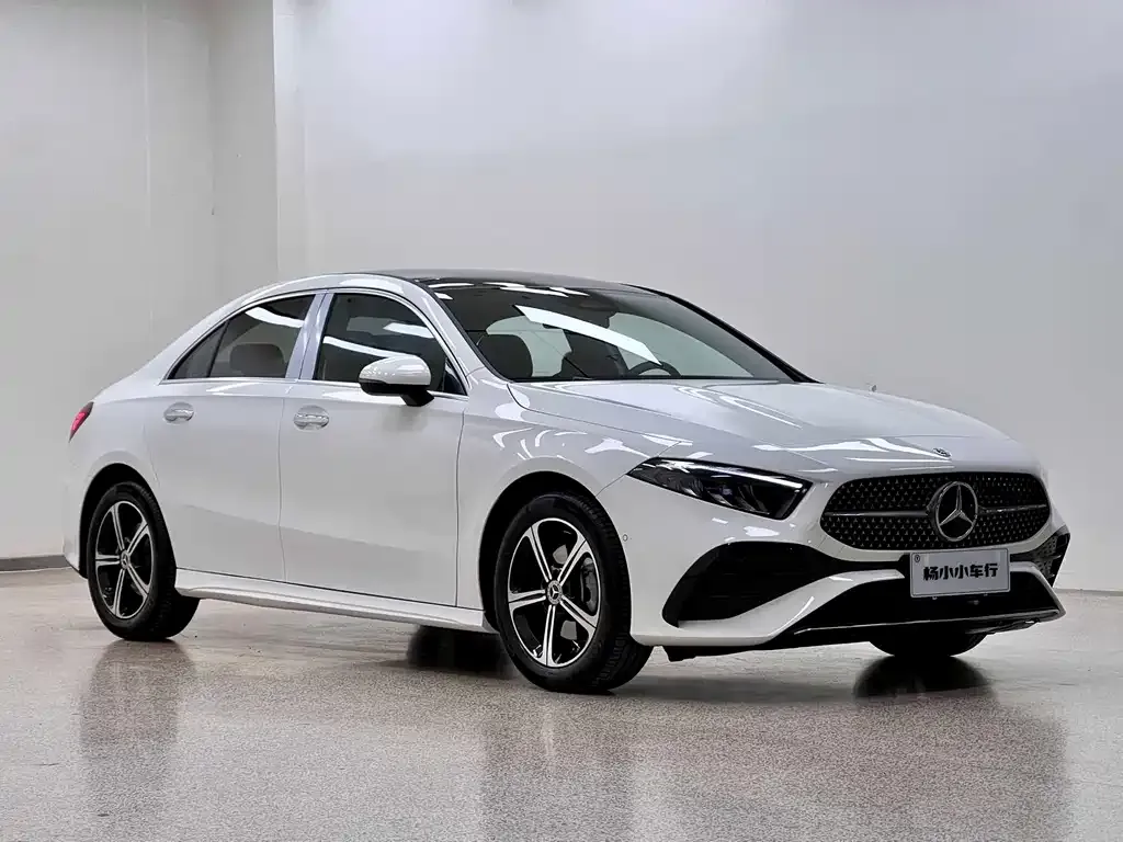 Mercedes-Benz A-Class 2025 из CN, фото 3